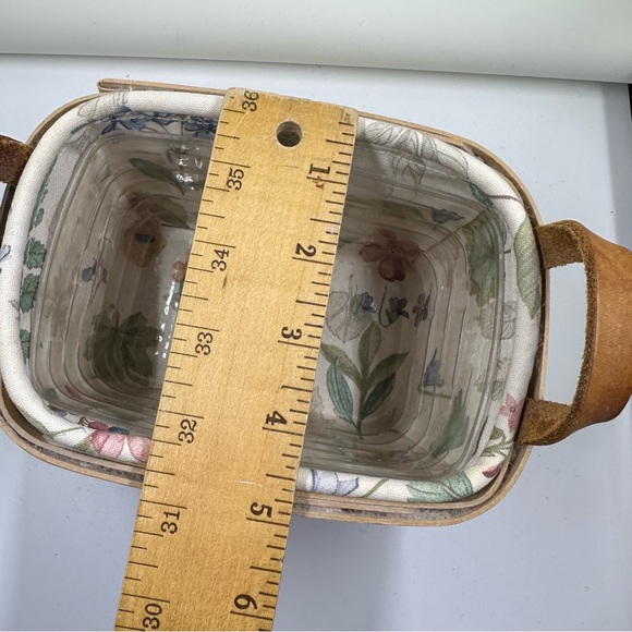Longaberger 1999 Divided Rectangle Basket Floral Liner/Protector/Leather Handles - Picture 8 of 11